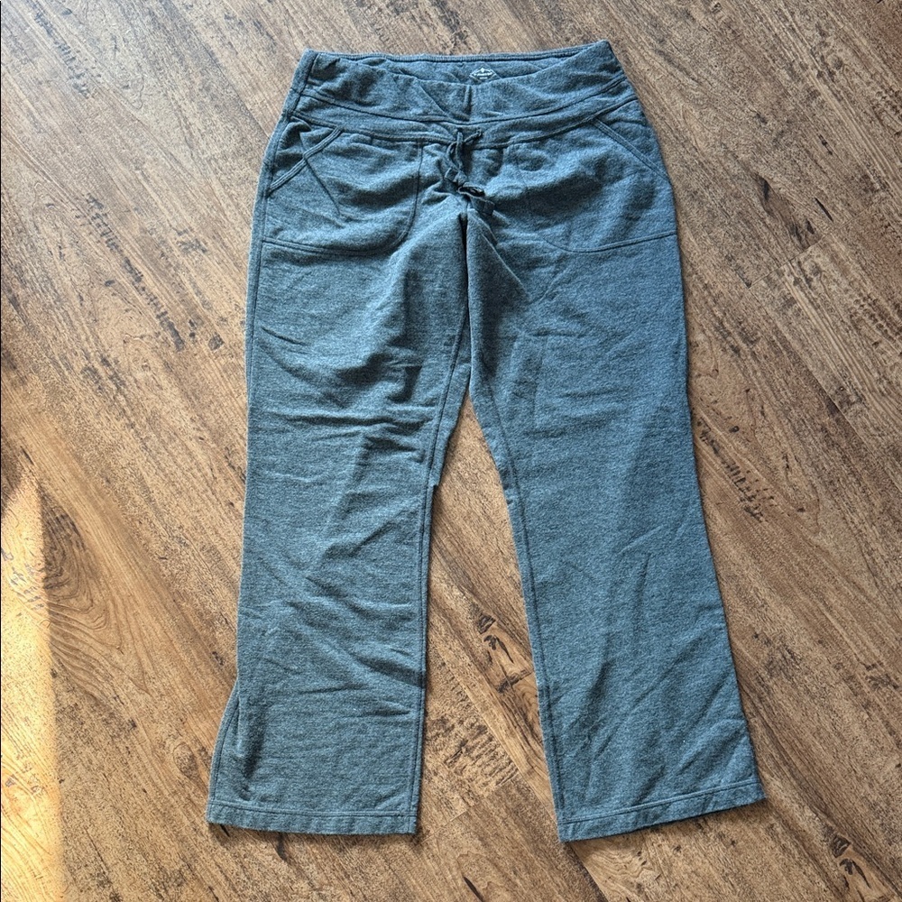 Gray Casual Pants Womens St. John’s bay size small